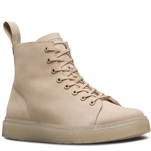 DR MARTENS TALIB KAYA